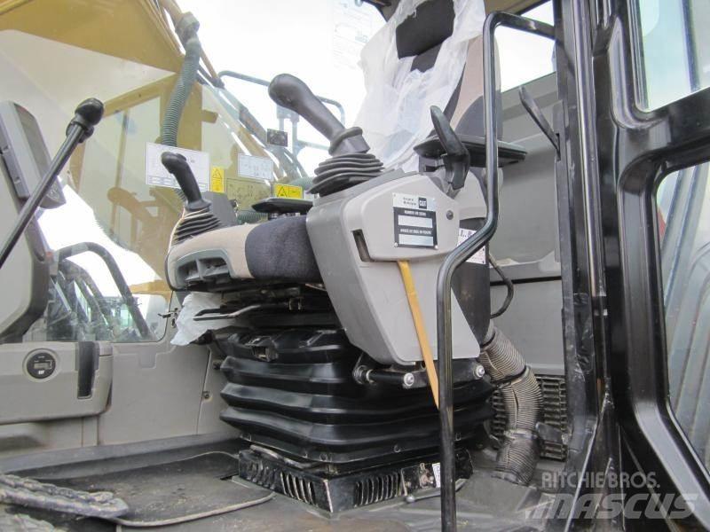 CAT 320EL 履带挖掘机