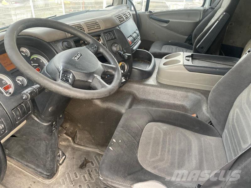 DAF CF75 310 平板栏板货车