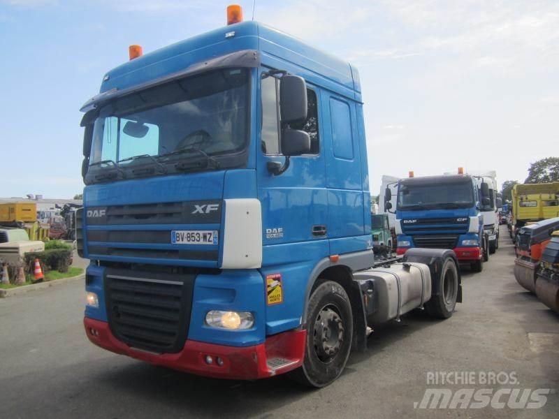 DAF XF105 460 牵引车