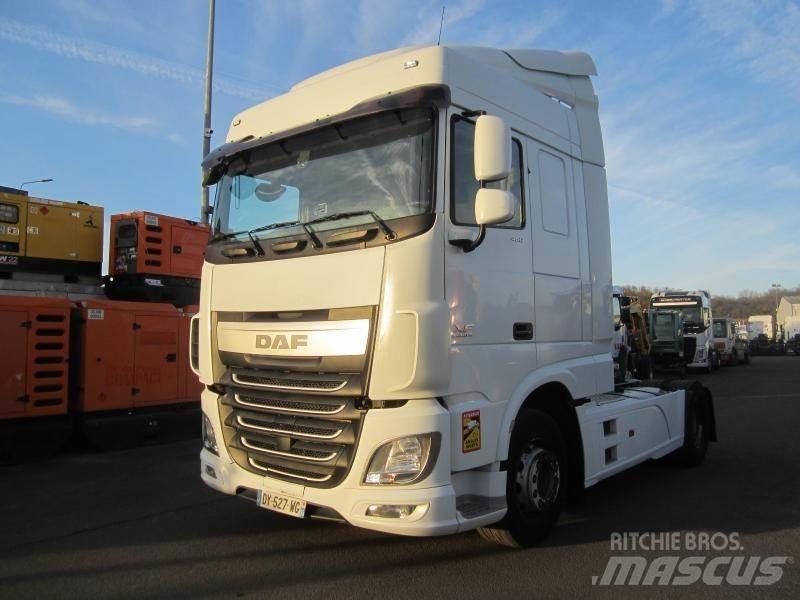 DAF XF105 460 牵引车
