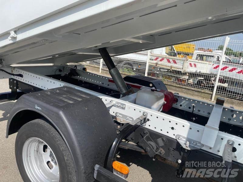 Iveco Daily 皮卡车