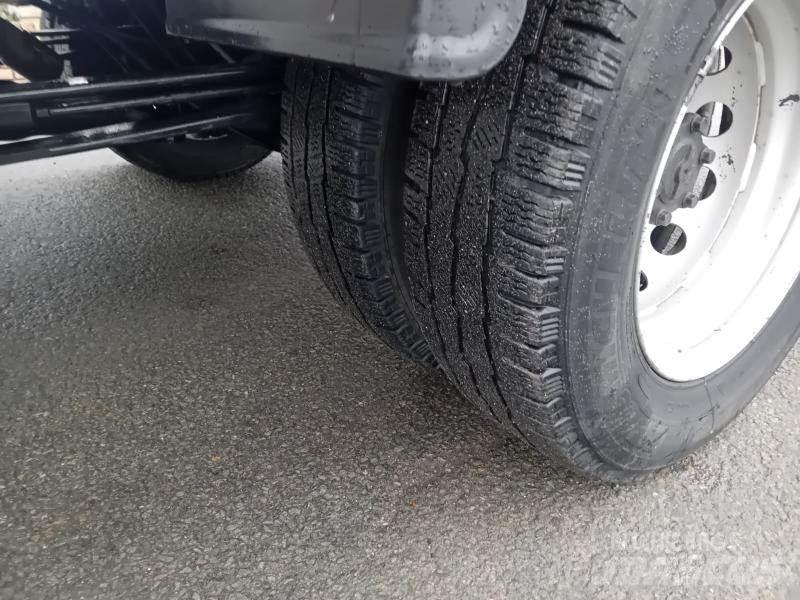 MAN TGE 皮卡车