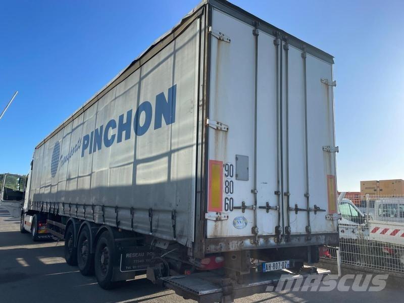Samro NC 侧帘半挂车