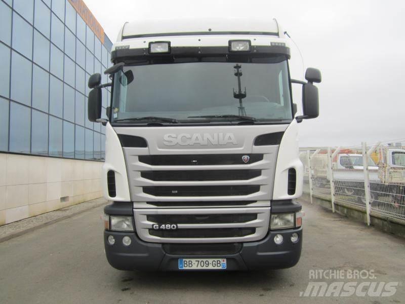 Scania G 420 牵引车