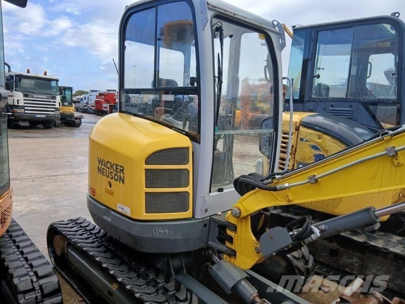 Wacker EZ28 小型挖掘机