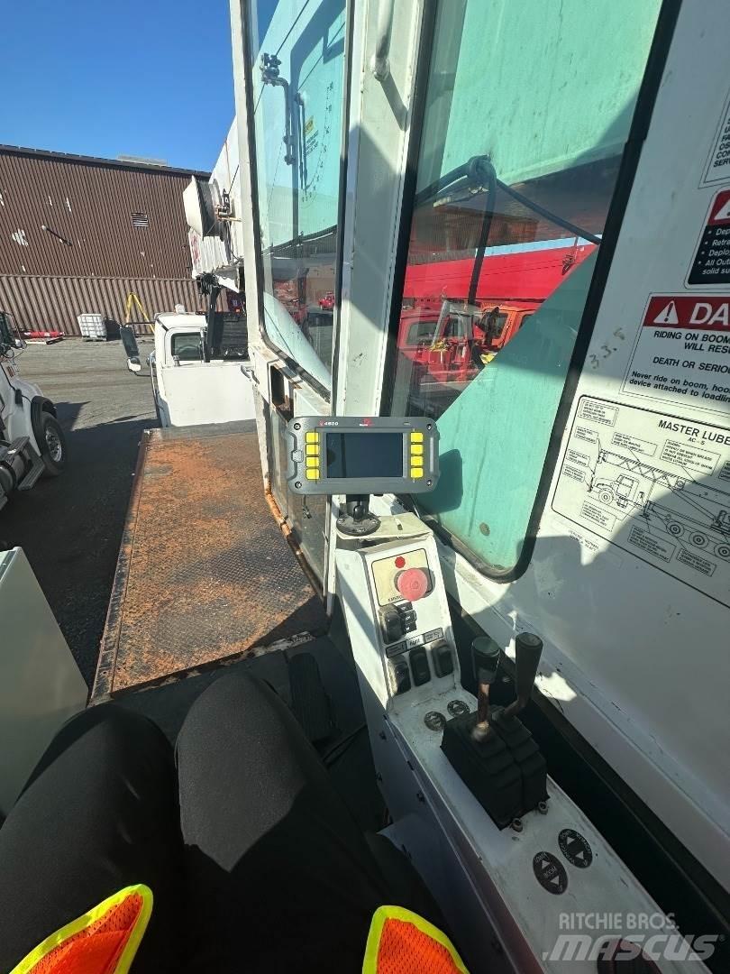 Altec AC38-127S 起重车