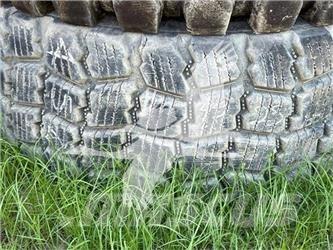  MAXAM 20.5R25 轮胎、车轮和轮圈