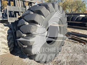 Titan 26.5x25 轮胎、车轮和轮圈