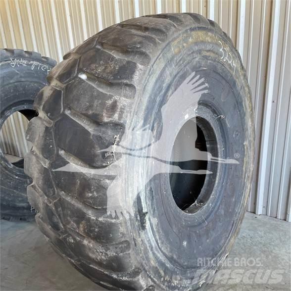 Titan 29.5R25 轮胎、车轮和轮圈