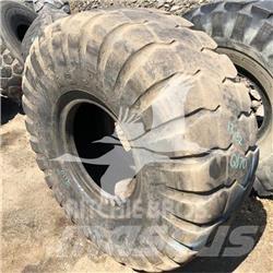 Toyo 23.5R25 轮胎、车轮和轮圈