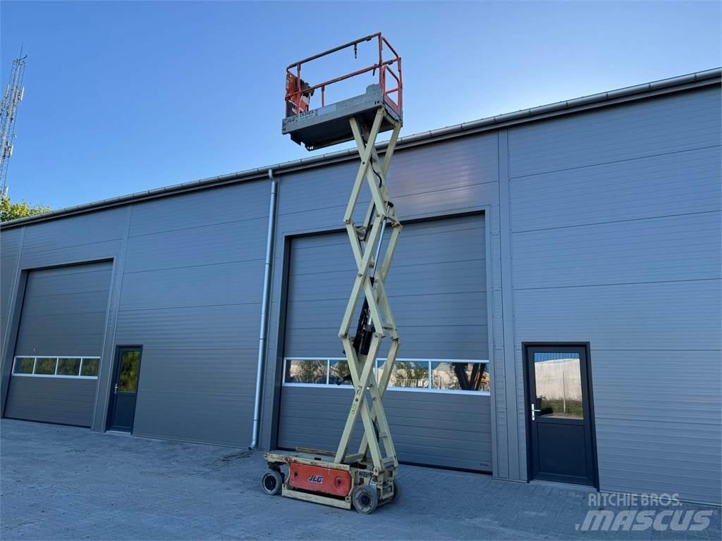 JLG 1930es 其他升降机和高空作业平台