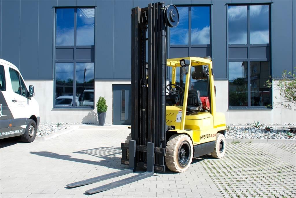 Hyster H 3-00XM 天然气叉车