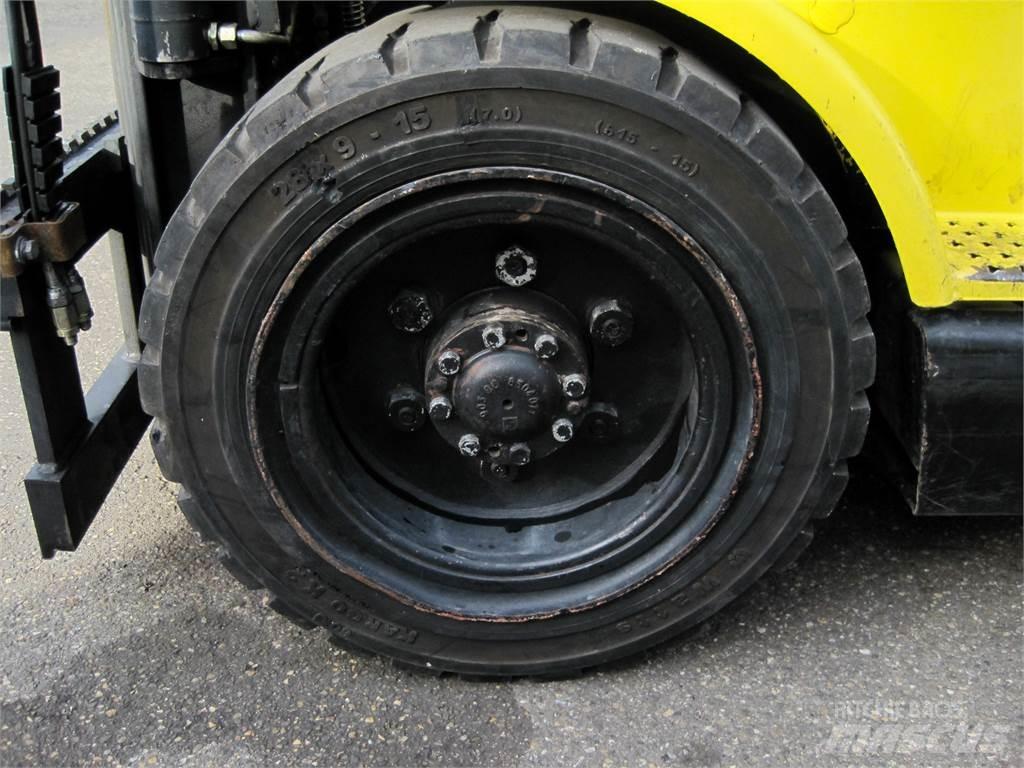Hyster H 3-00XM 天然气叉车