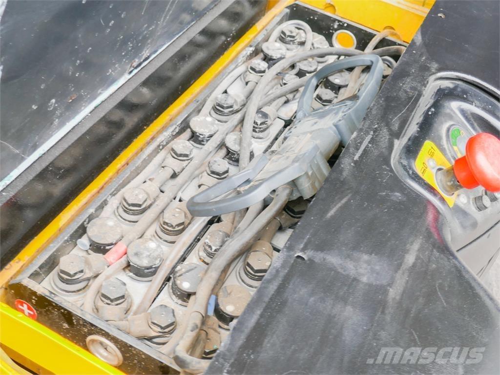 Hyster S 1.4-40 手推堆垛车