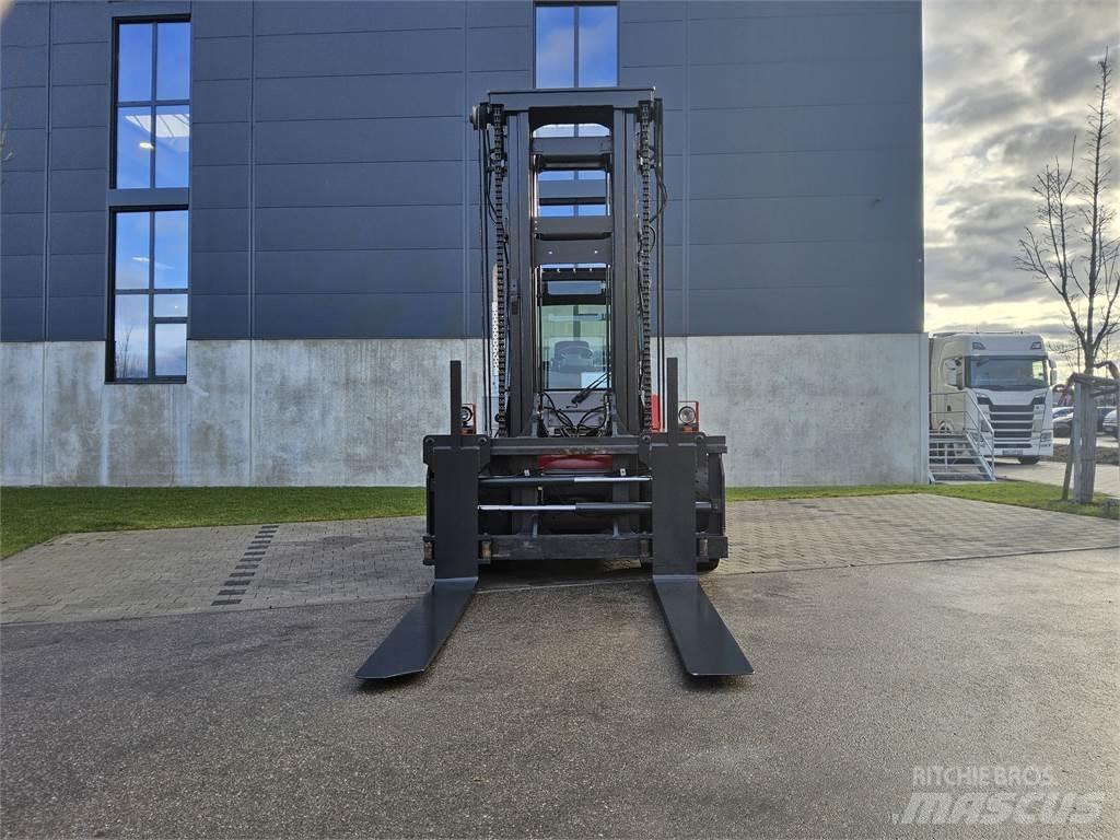 Kalmar DCE 150-12 柴油叉车