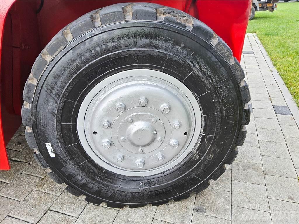 Kalmar DCE 150-12 柴油叉车
