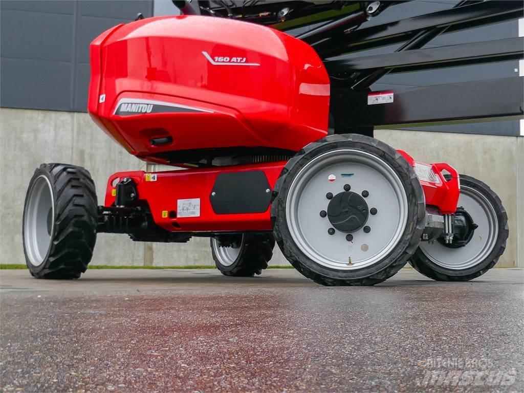 Manitou 160 ATJ 曲臂高空工作平台