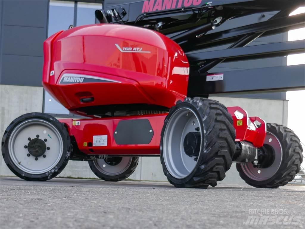 Manitou 160 ATJ 曲臂高空工作平台