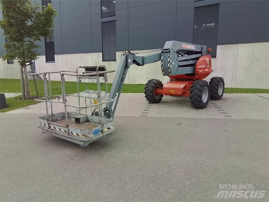 Manitou 165 ATJ 曲臂高空工作平台