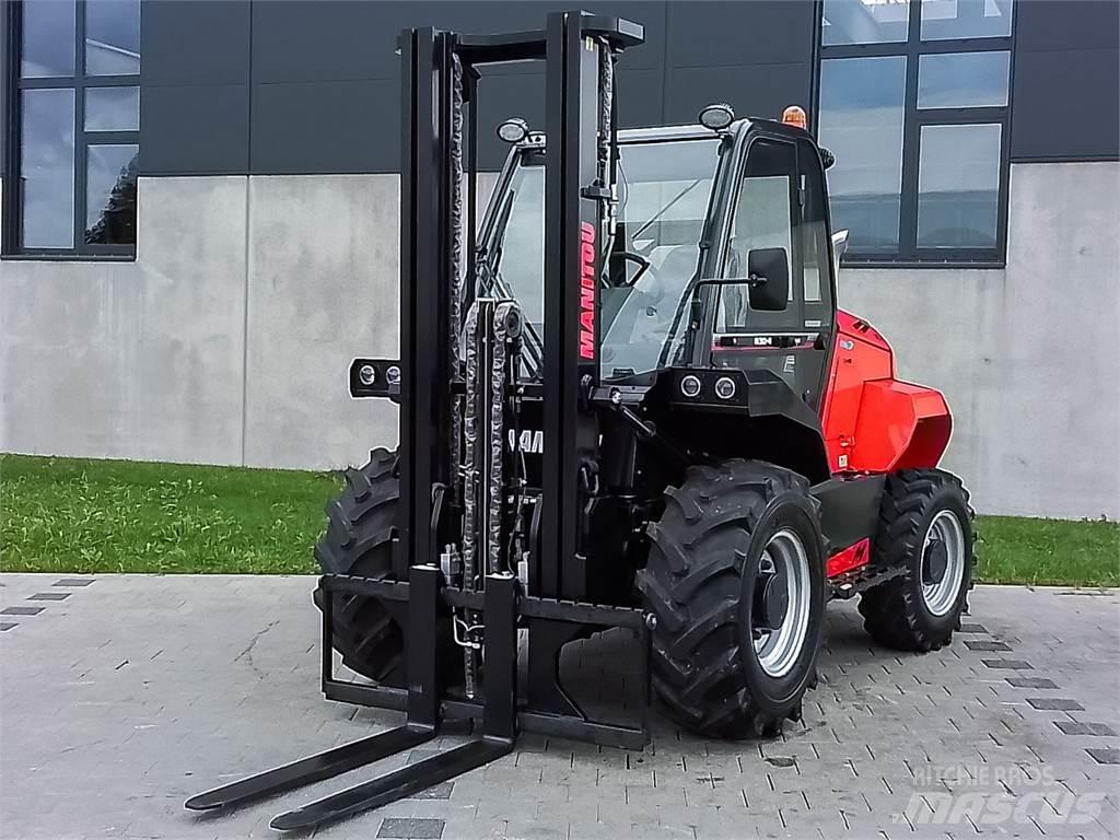 Manitou M 30-4 越野叉车|叉装车