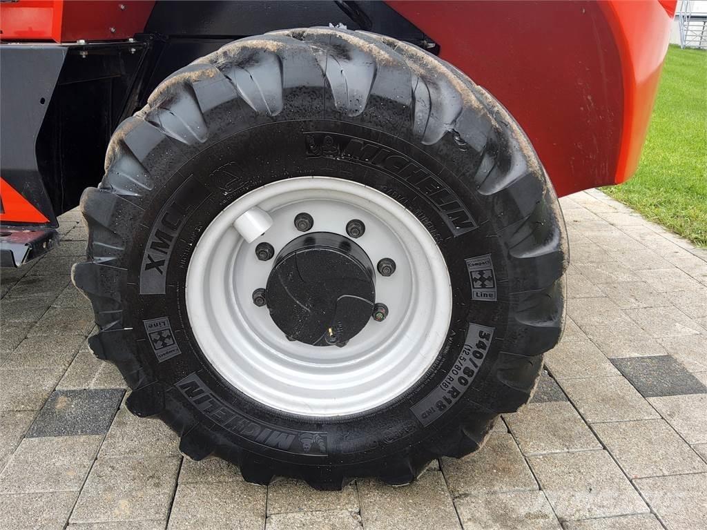 Manitou M 50-4 越野叉车|叉装车
