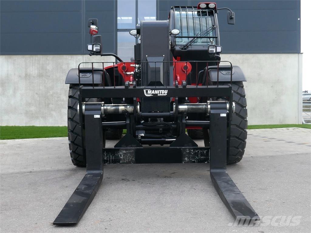 Manitou MHT 11250 伸缩臂叉装车|叉装车