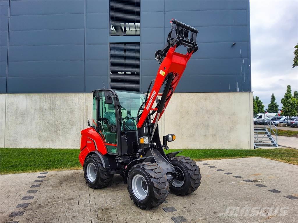 Manitou MLA 3-25H 小型挖掘机