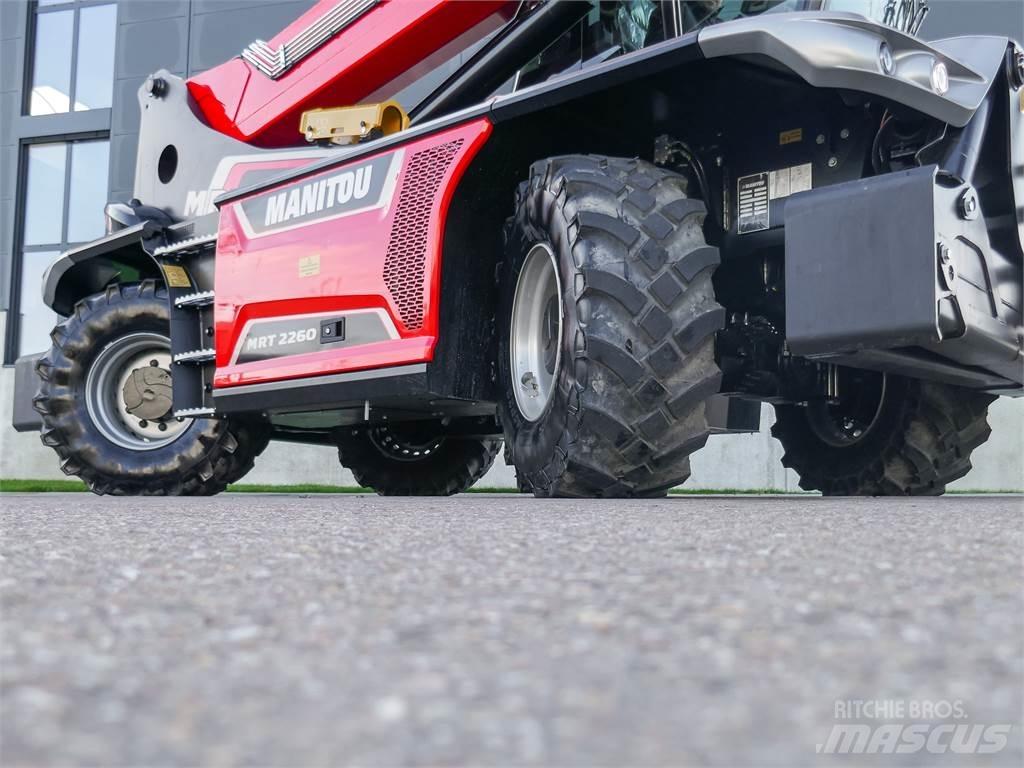 Manitou MRT 2260 伸缩臂叉装车|叉装车