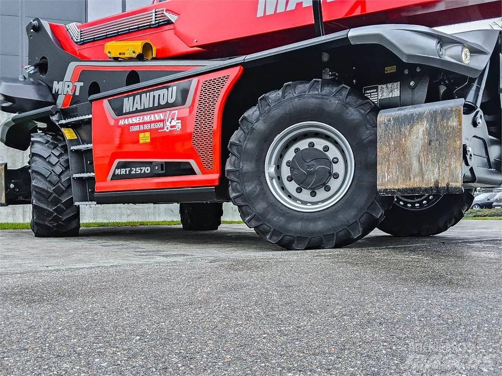 Manitou MRT 2570 伸缩臂叉装车|叉装车