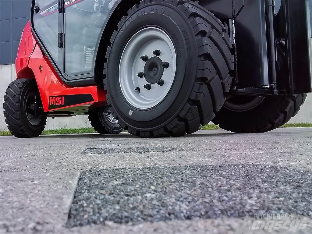 Manitou MSI 30D K 越野叉车|叉装车