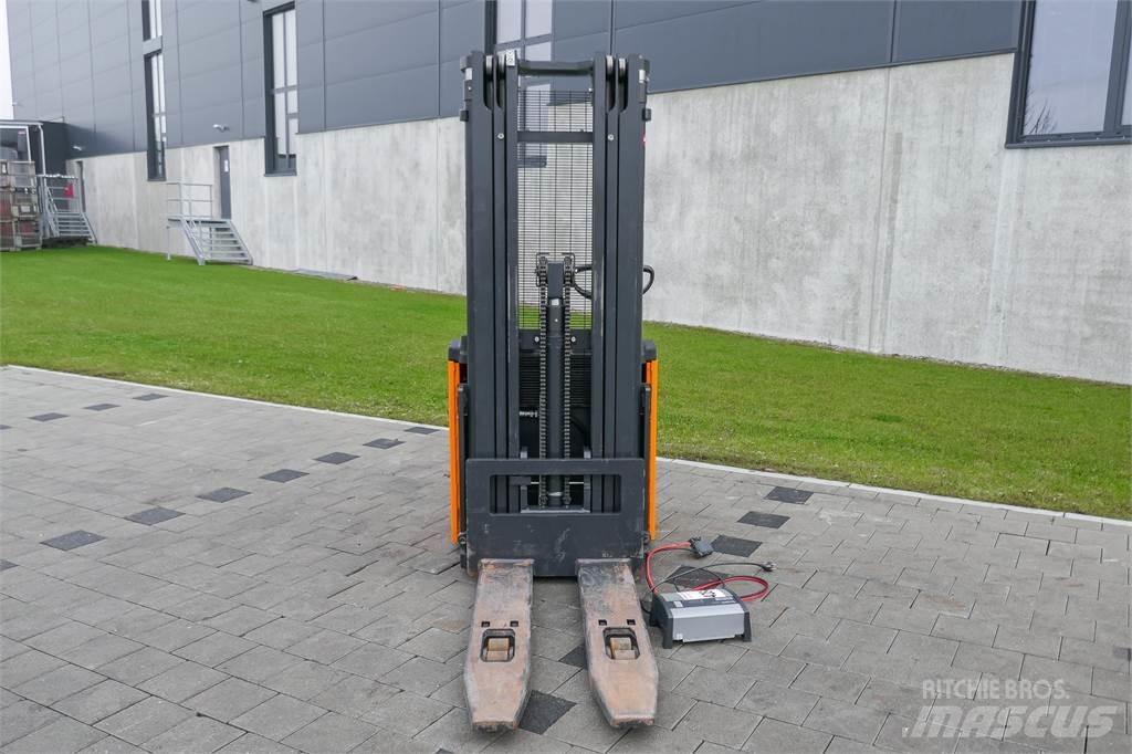 Still EGV 20 LB 手推堆垛车