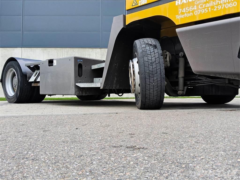 Terberg YT 222 码头牵引车