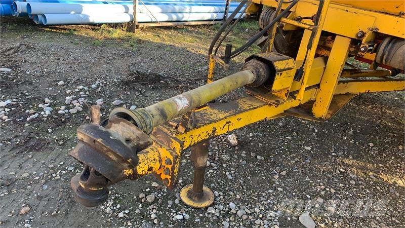 Bredal B 4 矿物肥料撒播机