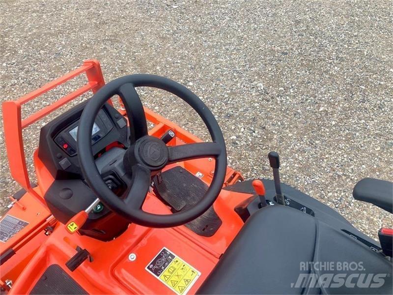 Kubota F-391 工具车