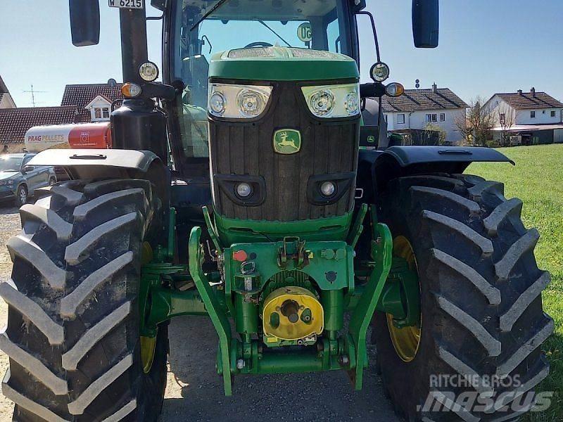 John Deere 6215R 拖拉机/农用车
