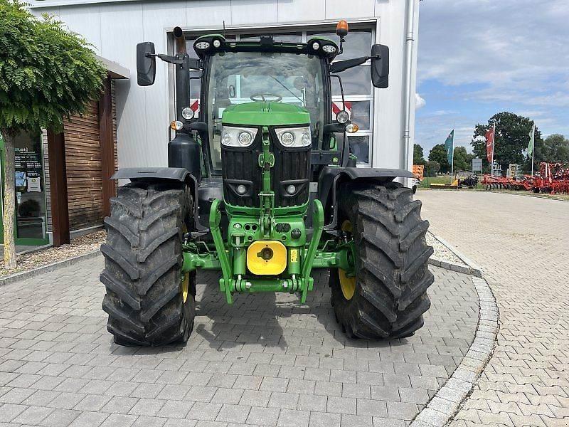 John Deere 6215R 拖拉机/农用车