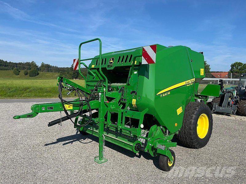 John Deere F441M 农业机械-其他