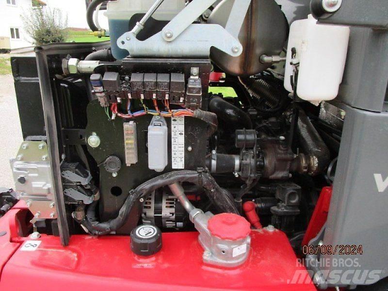 Weidemann 1880 滑移装载机