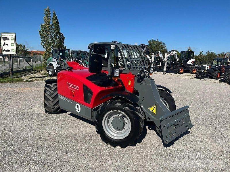 Weidemann T5522 伸缩臂叉装车|叉装车