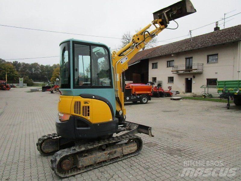 Yanmar VIO 25-4 小型挖掘机