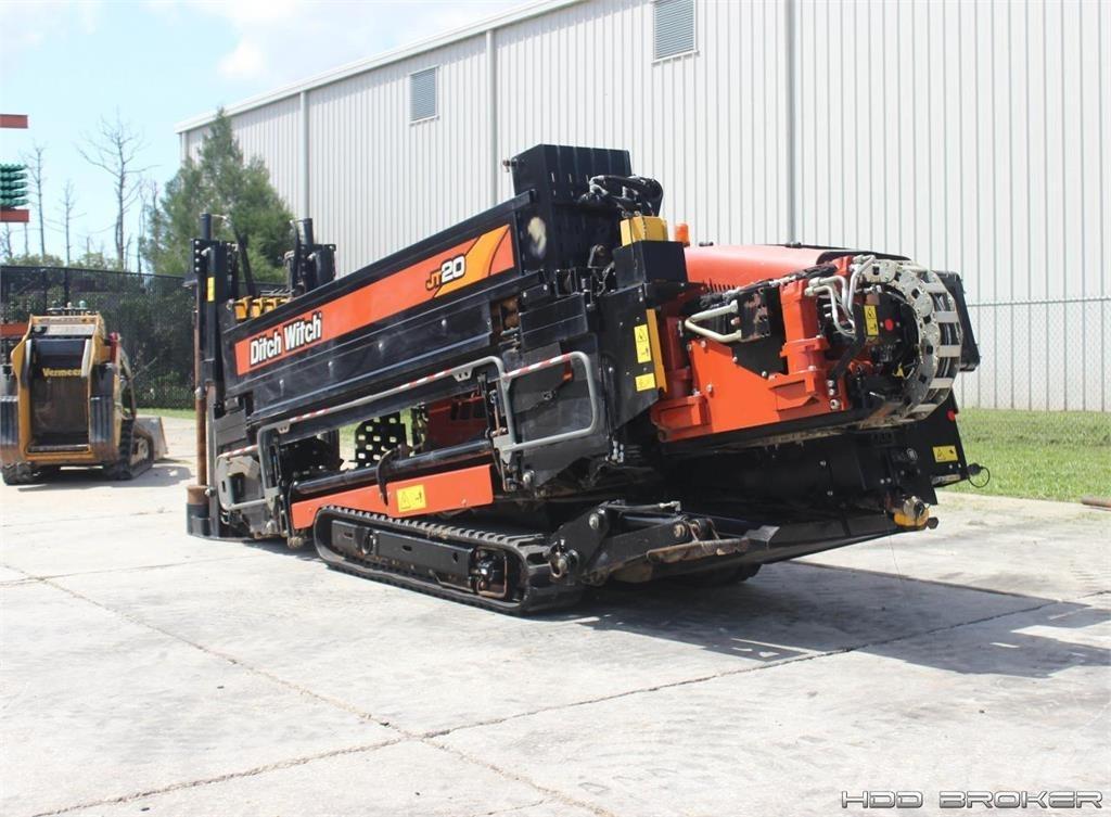 Ditch Witch JT20 水平定向钻井设备