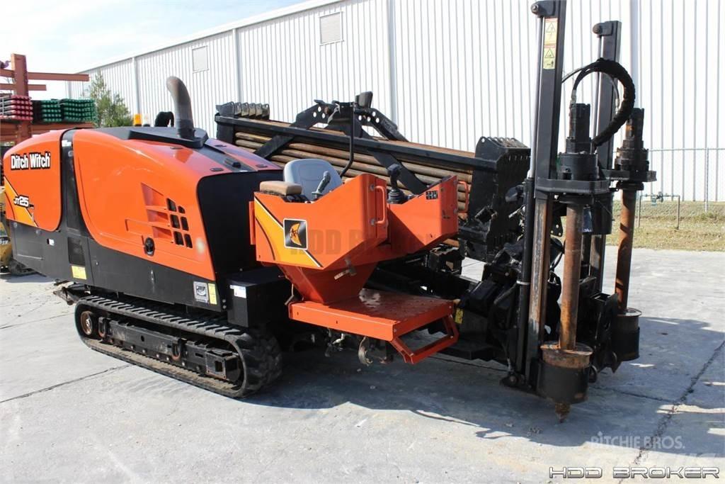 Ditch Witch JT25 水平定向钻井设备
