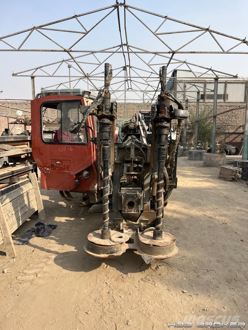 Ditch Witch JT4020 Mach 1 水平定向钻井设备