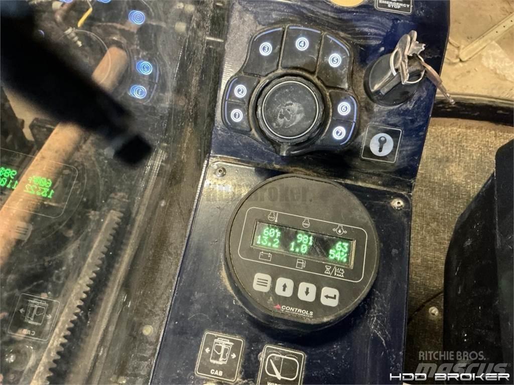 Universal UNI 25 水平定向钻井设备