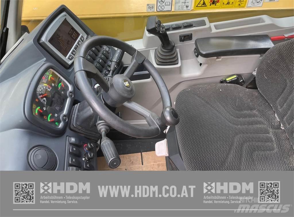 CAT TH408D 伸缩臂叉装车|叉装车
