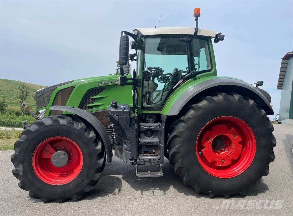 Fendt 828 Vario Profi Plus 搬运车