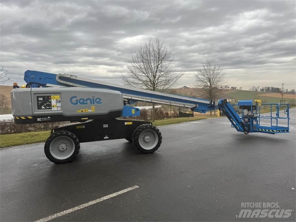Genie S-65 XC 曲臂高空工作平台
