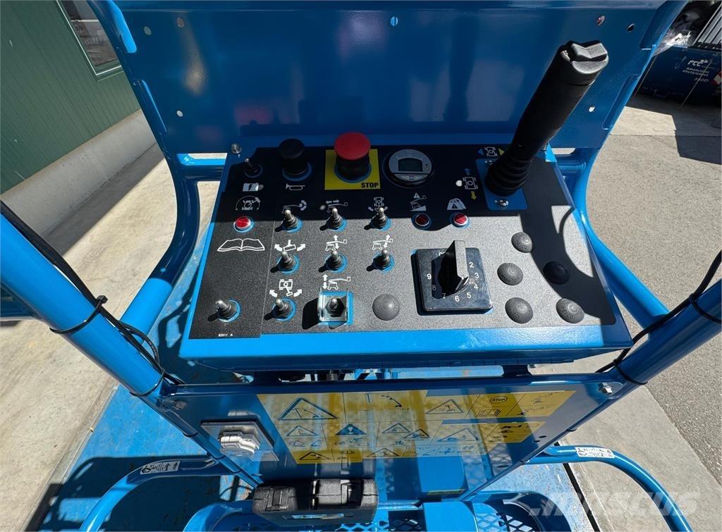 Genie Z-30/20N RJ 曲臂高空工作平台