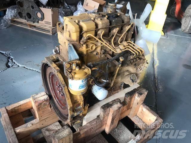 CAT 3024 发动机