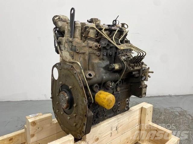 CAT 3024C 发动机